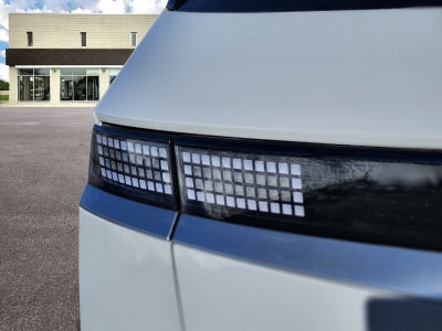 2026 Hyundai IONIQ 5 SE