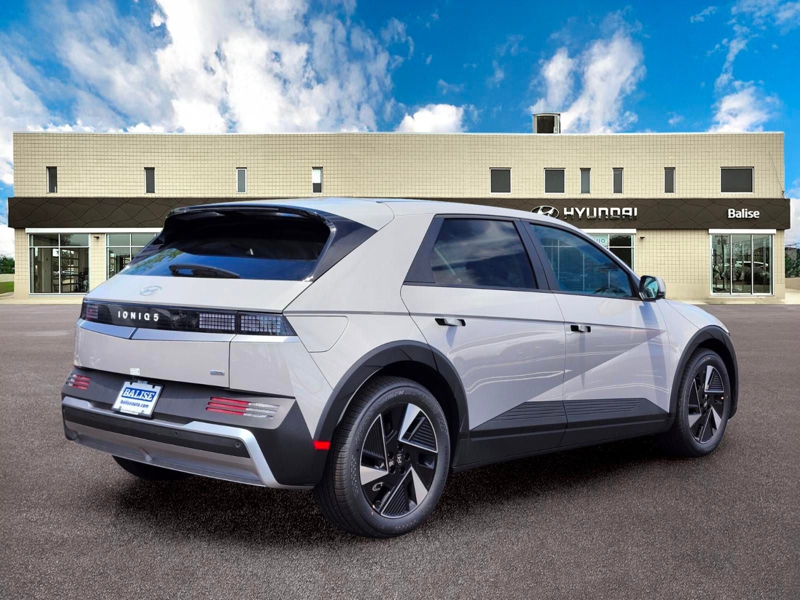 2026 Hyundai IONIQ 5 SE