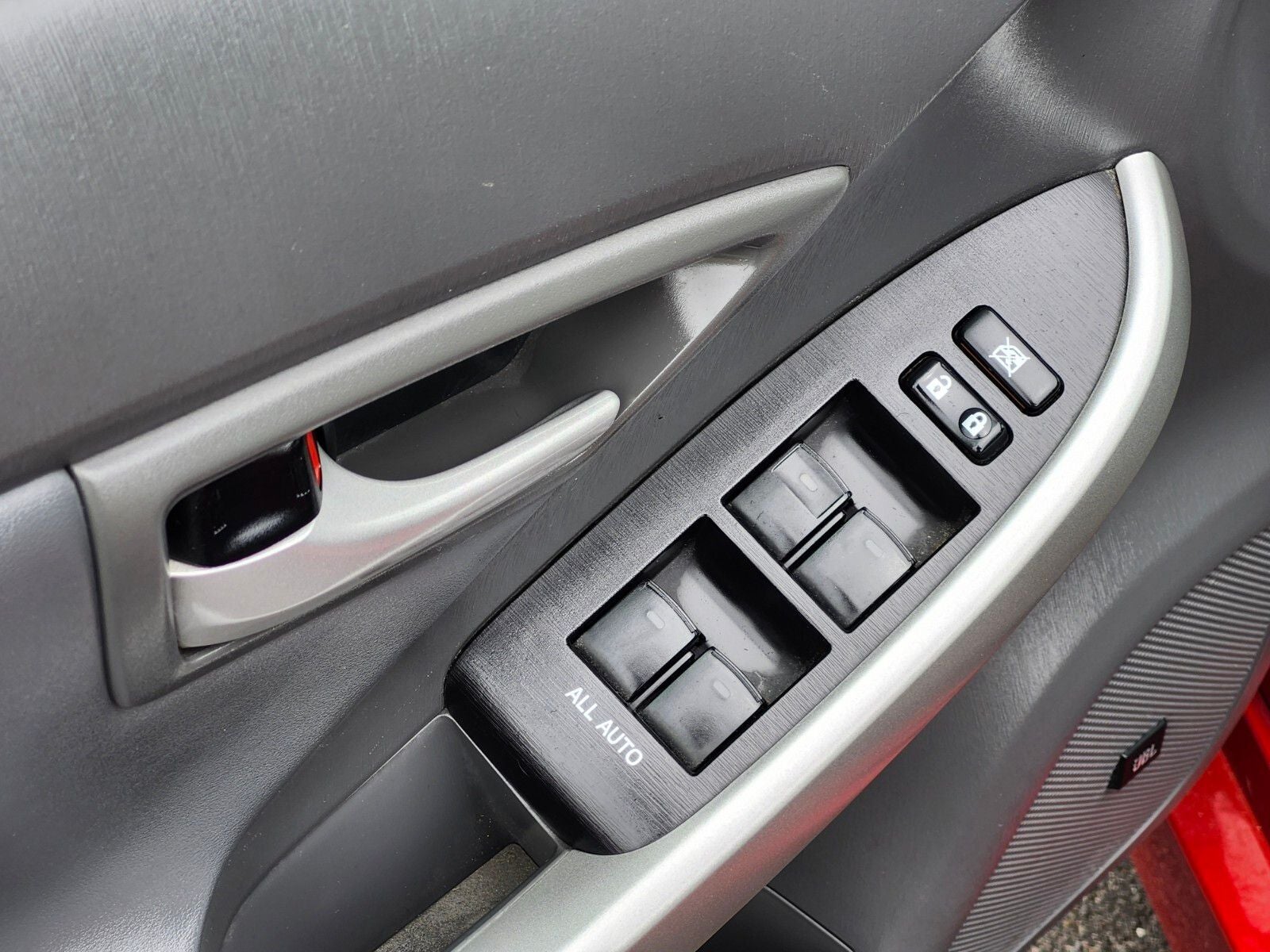 2010 Toyota Prius III