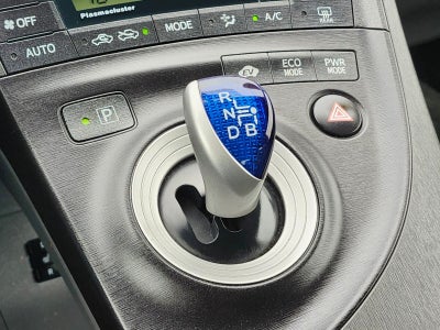 2010 Toyota Prius III