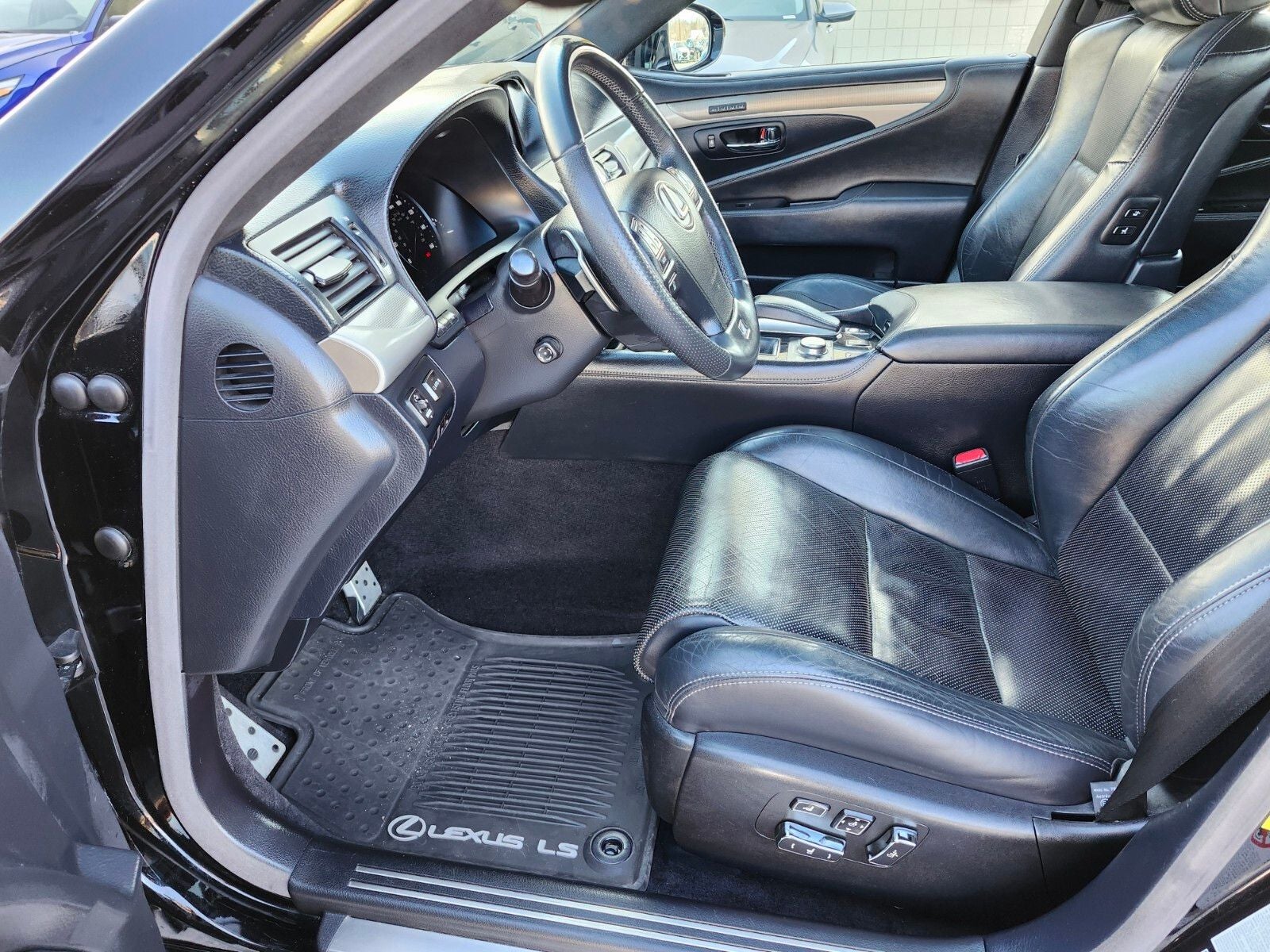 2015 Lexus LS 460 F SPORT