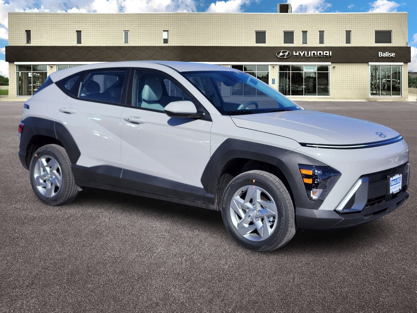 2026 Hyundai KONA SE