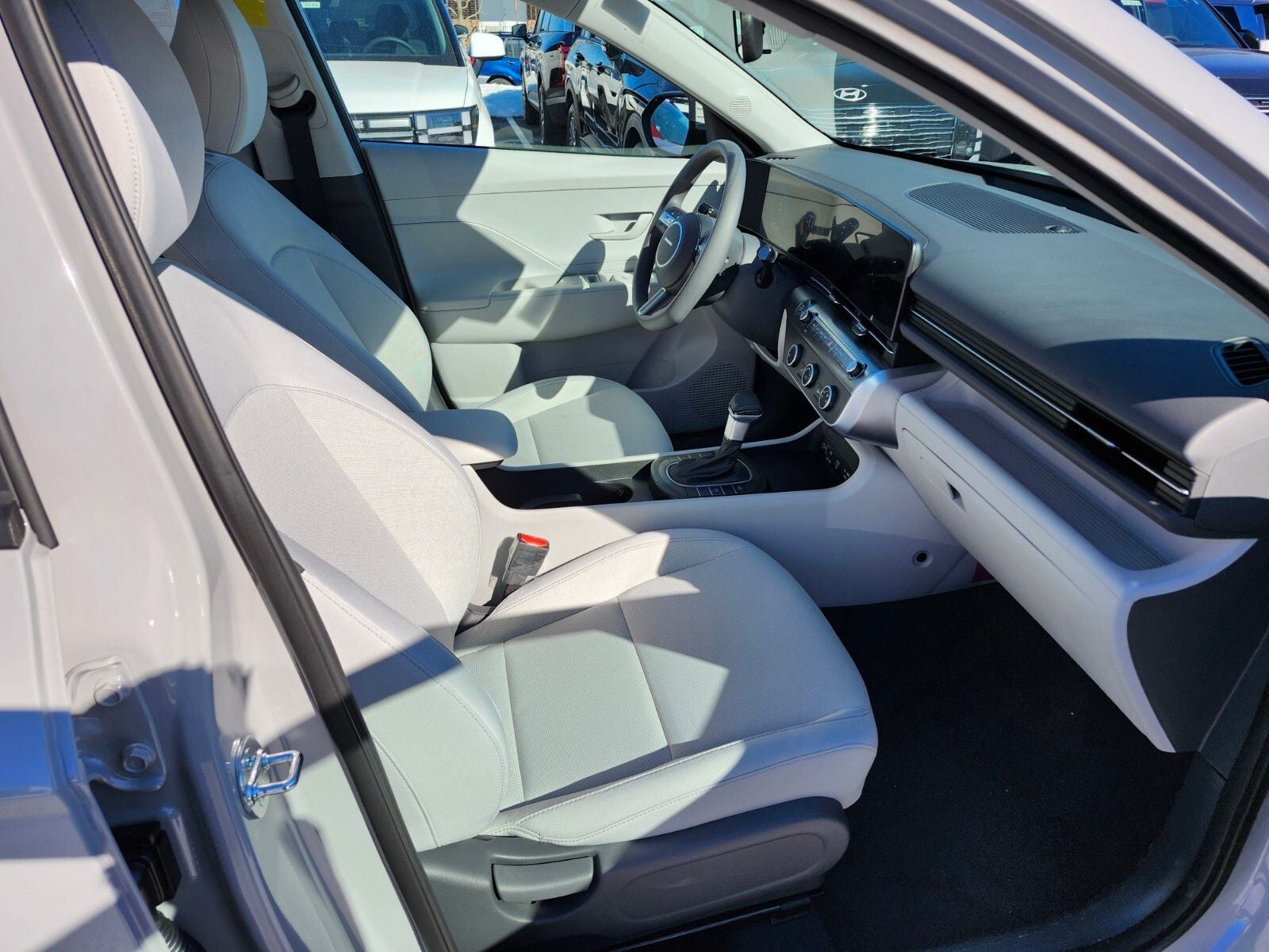 2026 Hyundai KONA SE