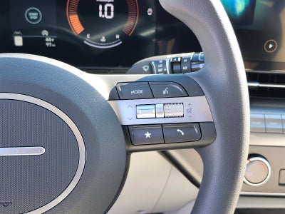 2026 Hyundai KONA SE