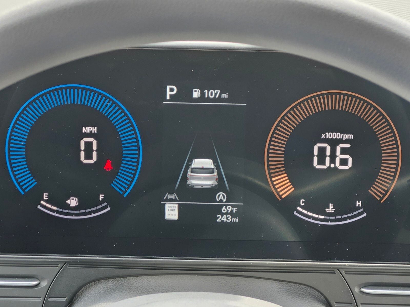 2026 Hyundai KONA SE