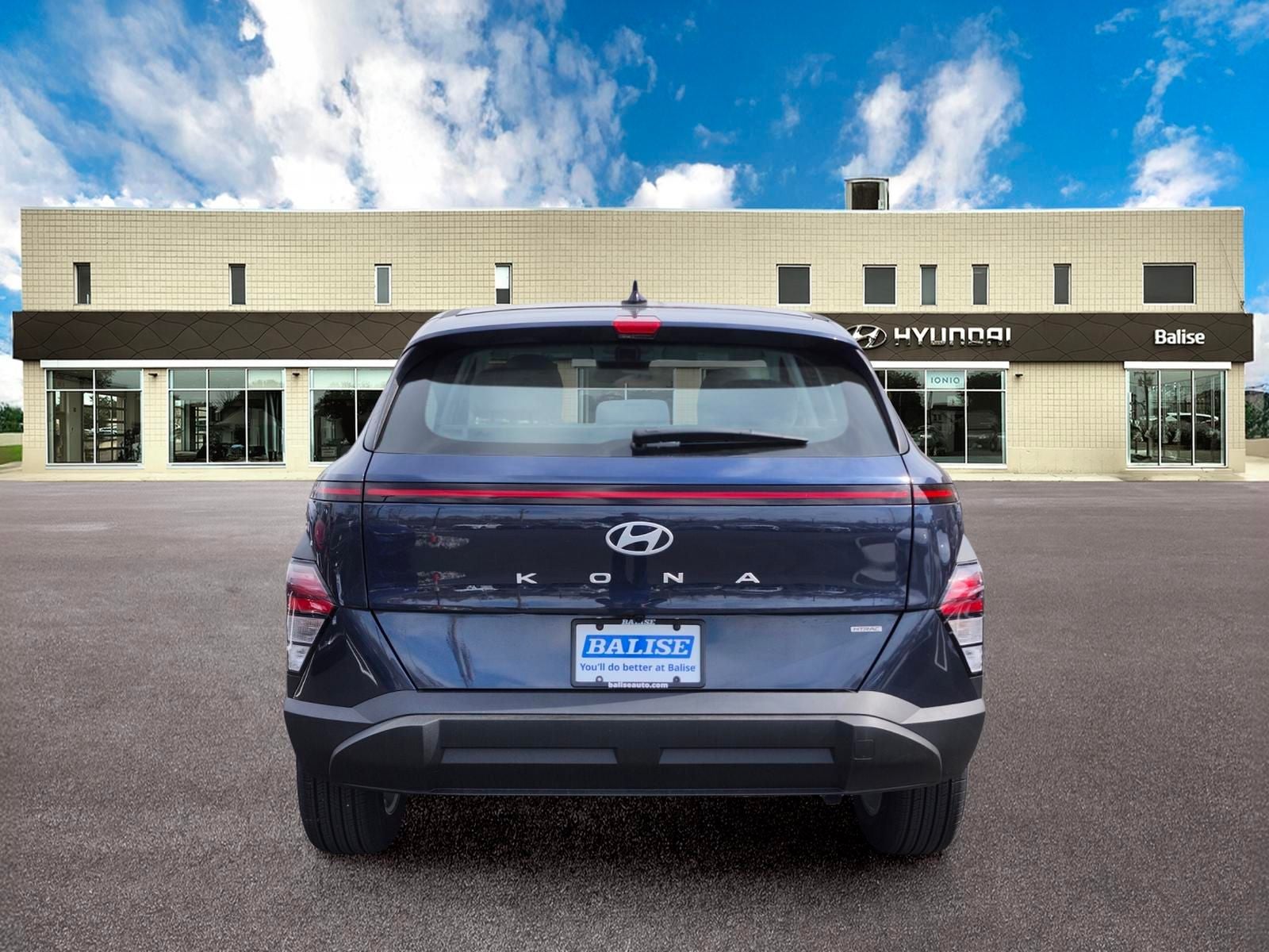 2026 Hyundai KONA SE