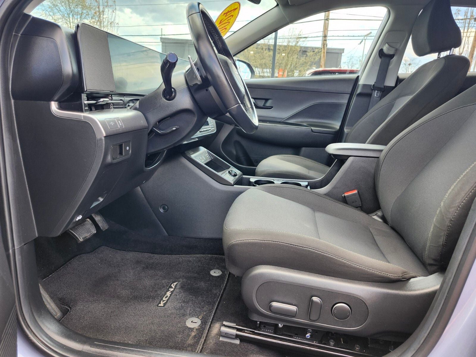 2024 Hyundai KONA ELECTRIC SEL