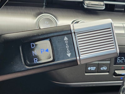 2024 Hyundai KONA ELECTRIC SEL