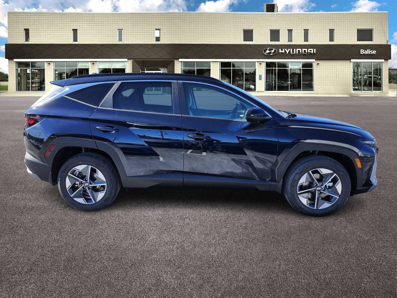 2026 Hyundai TUCSON HYBRID SEL