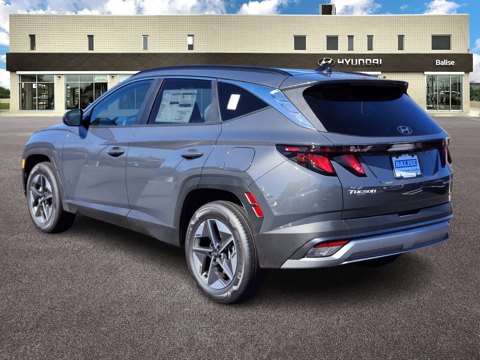 2026 Hyundai TUCSON HYBRID SEL