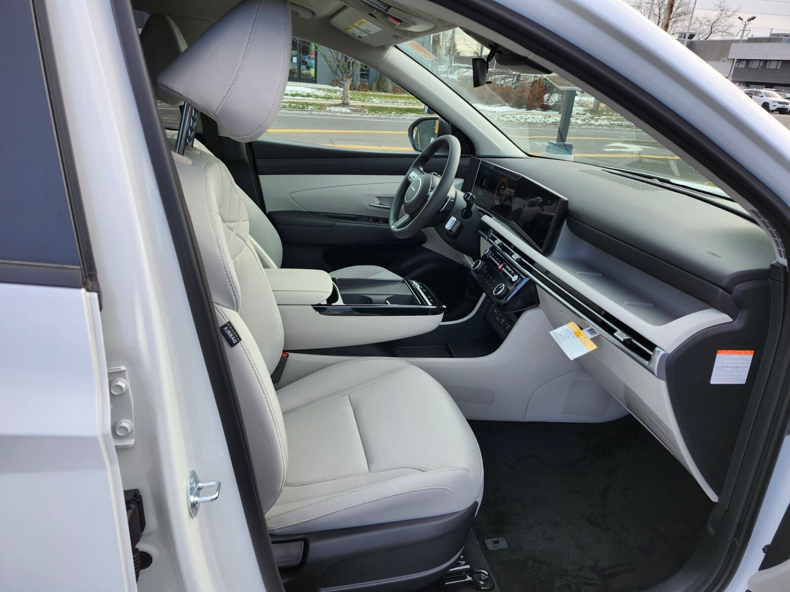 2026 Hyundai TUCSON HYBRID SEL