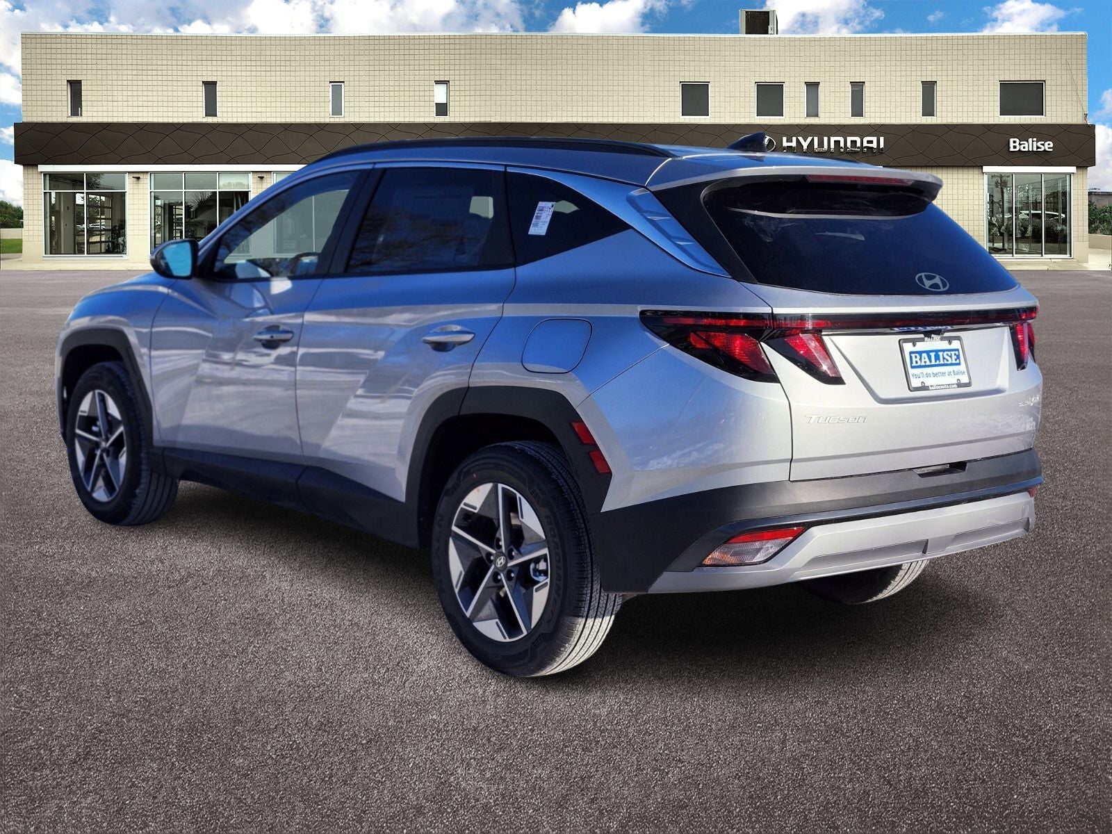 2026 Hyundai TUCSON HYBRID SEL