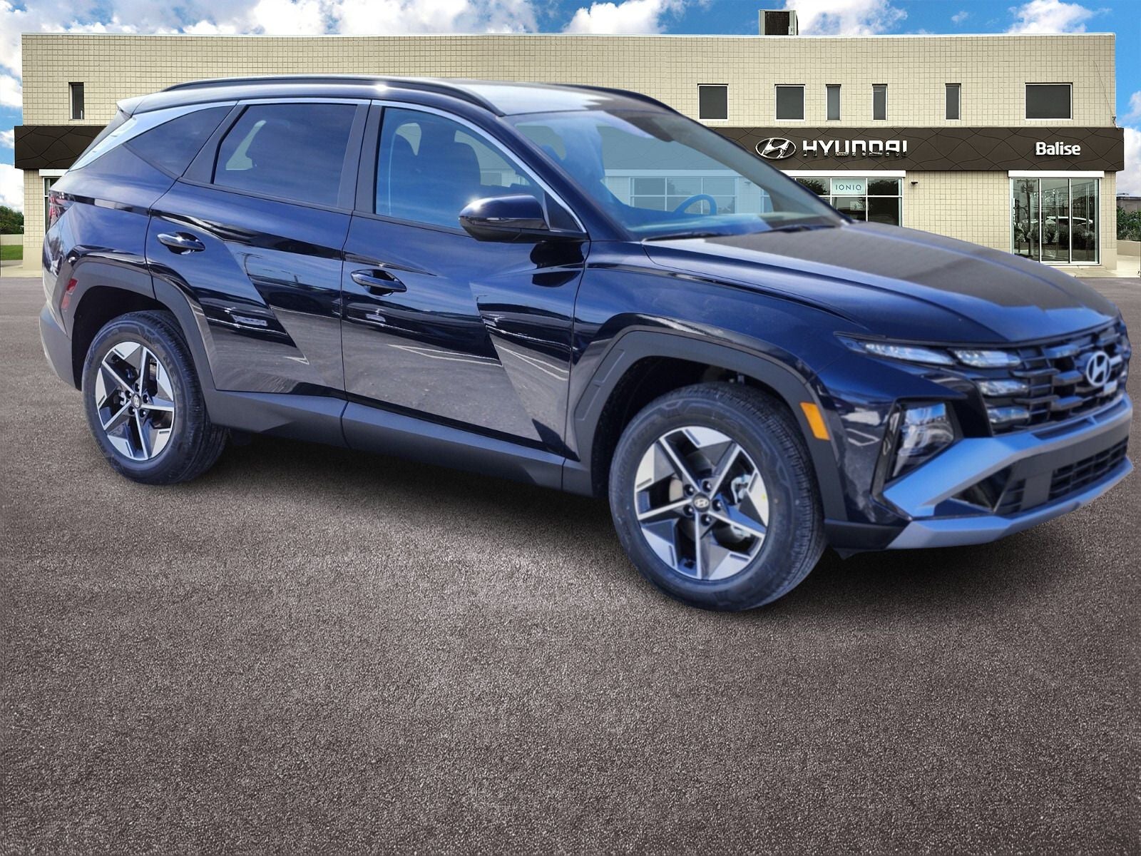 2026 Hyundai TUCSON HYBRID SEL