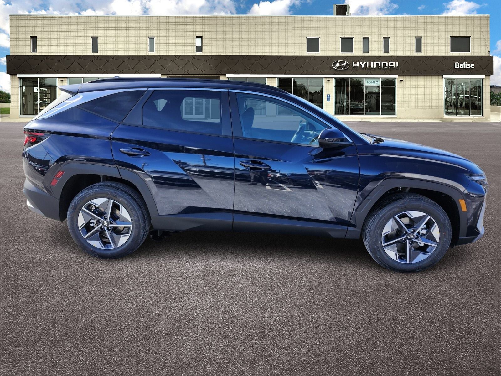 2026 Hyundai TUCSON HYBRID SEL