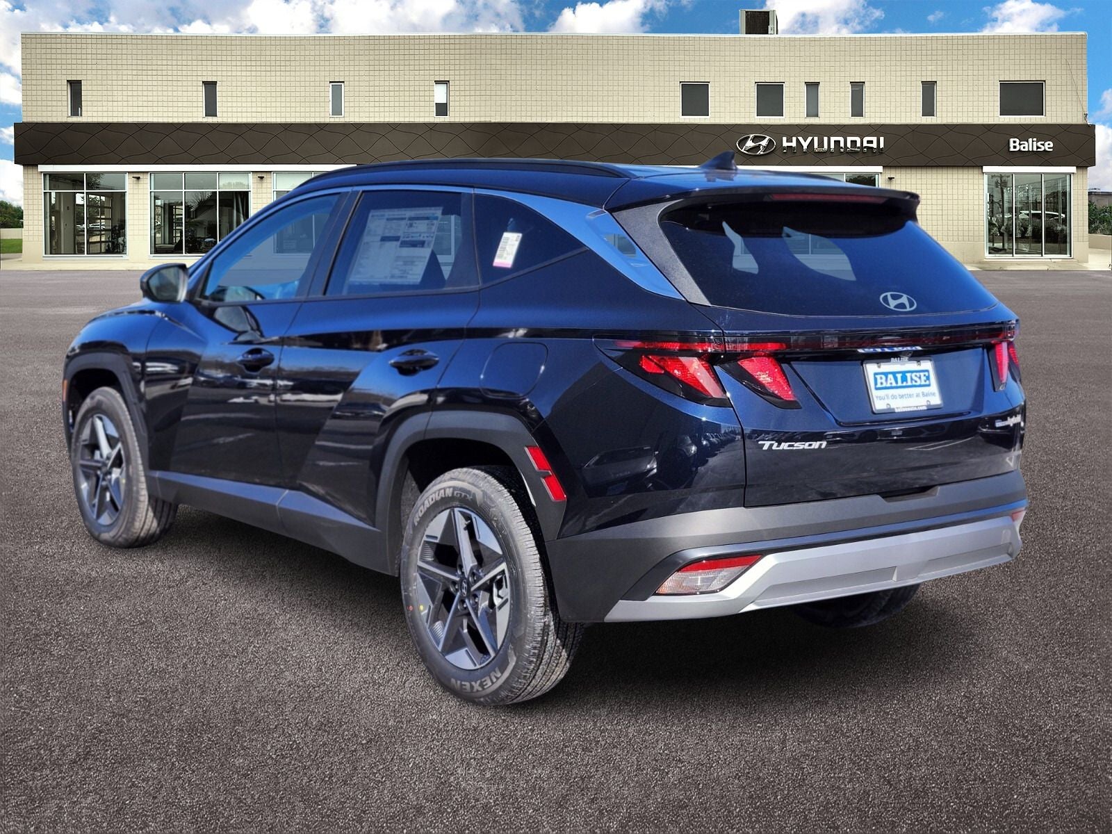 2026 Hyundai TUCSON HYBRID SEL