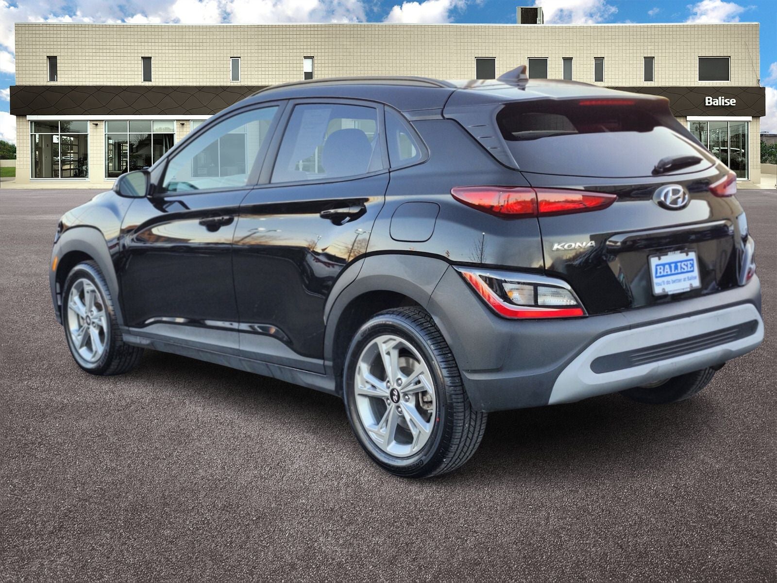2023 Hyundai KONA SEL