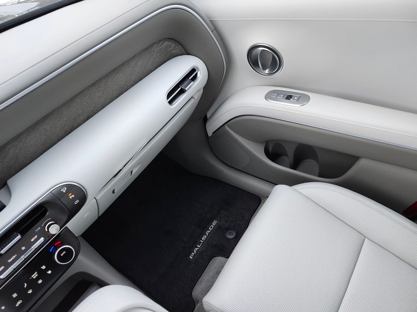 2026 Hyundai PALISADE HYBRID SEL Premium 7 Passenger