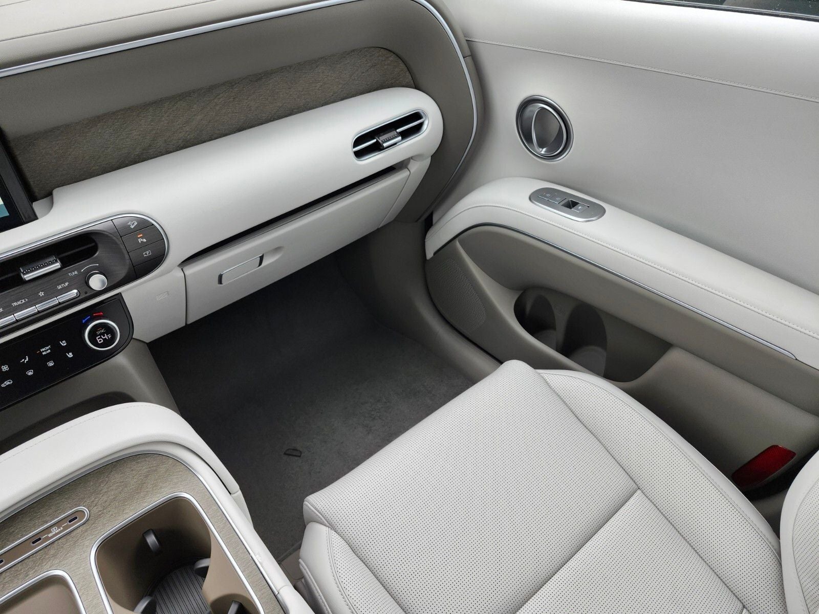 2026 Hyundai PALISADE HYBRID SEL Premium 8 Passenger