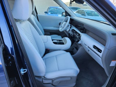 2026 Hyundai PALISADE HYBRID SEL 8 Passenger