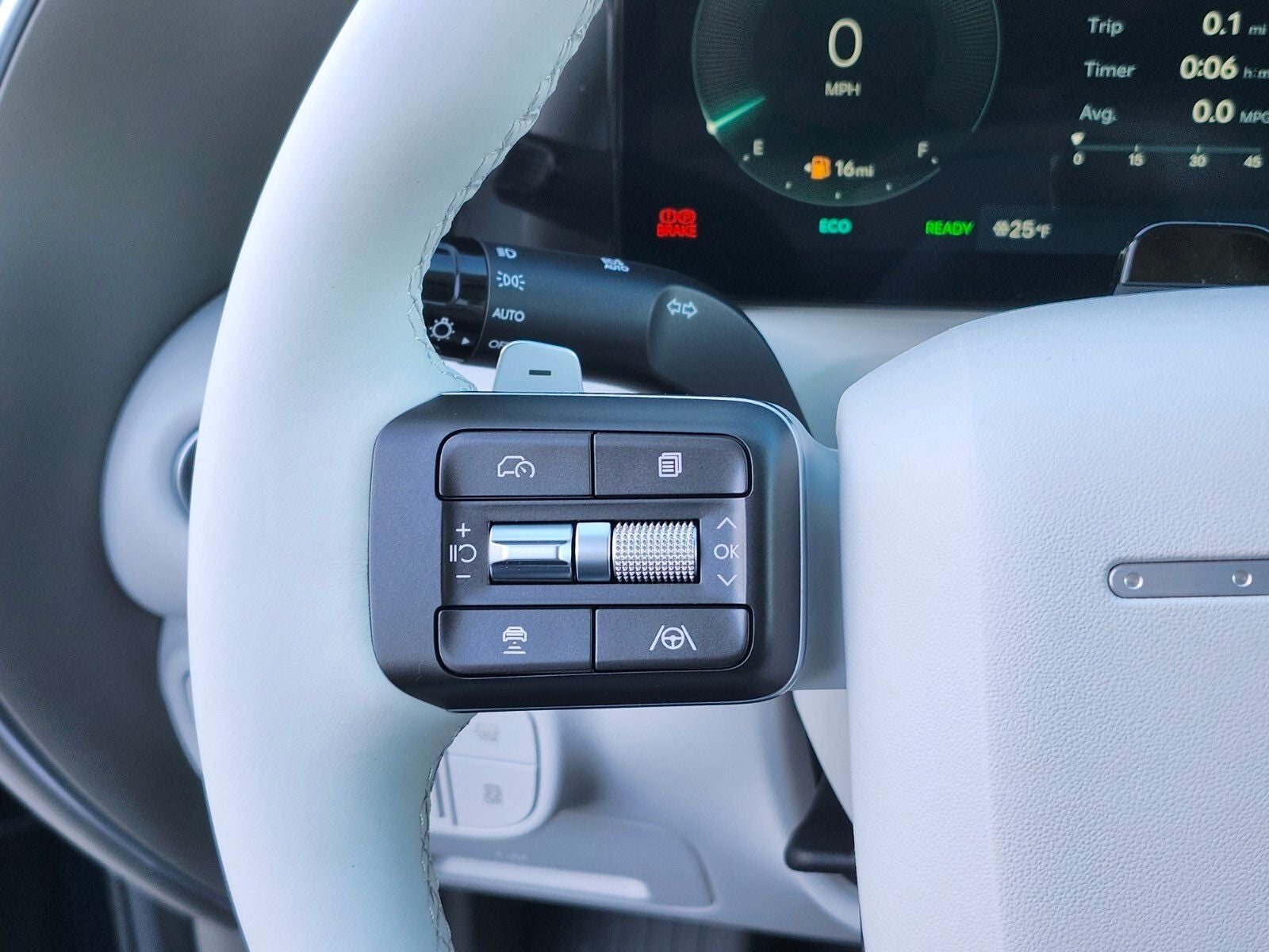 2026 Hyundai PALISADE HYBRID SEL 8 Passenger