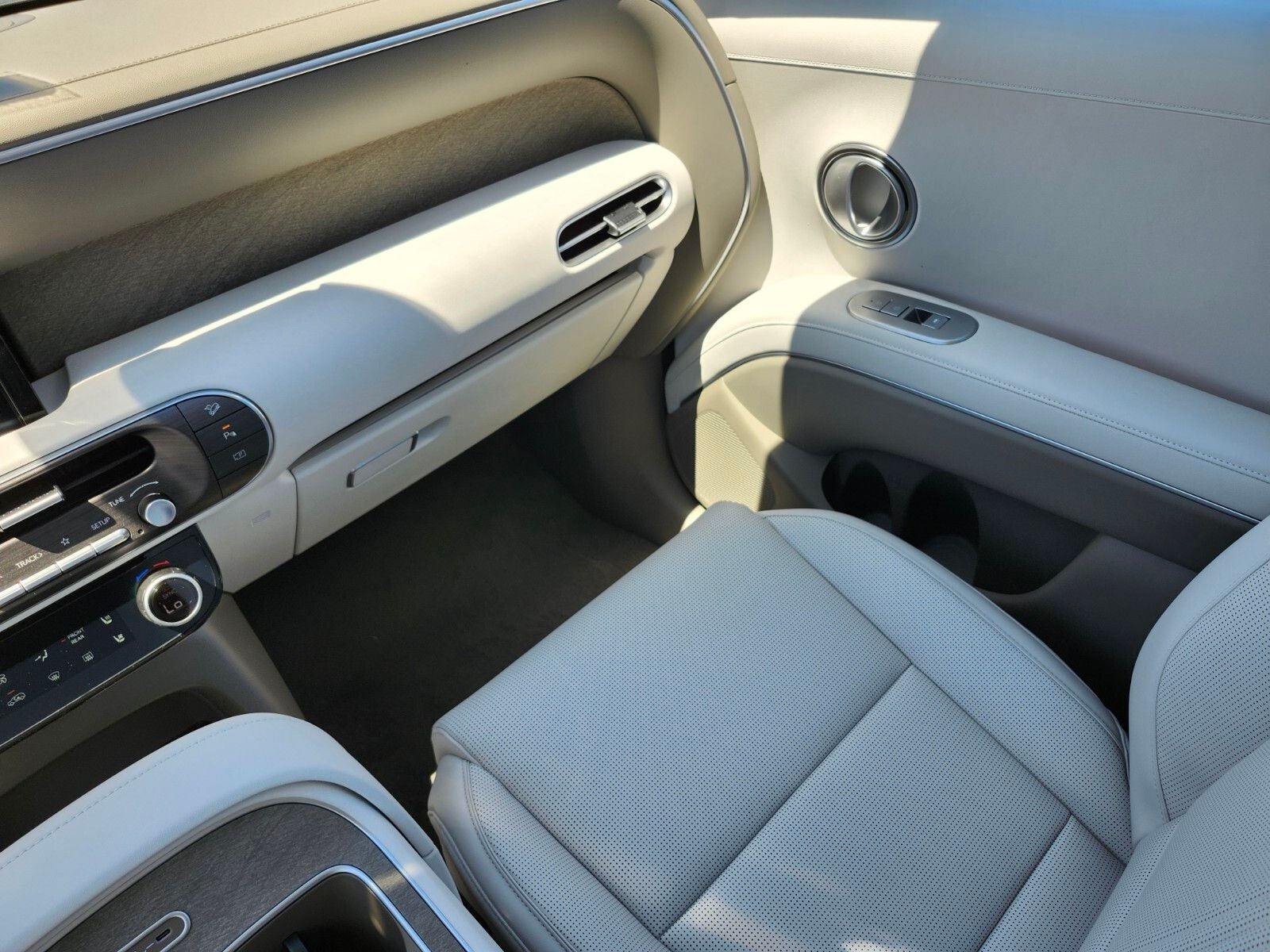 2026 Hyundai PALISADE SEL Premium 8 Passenger
