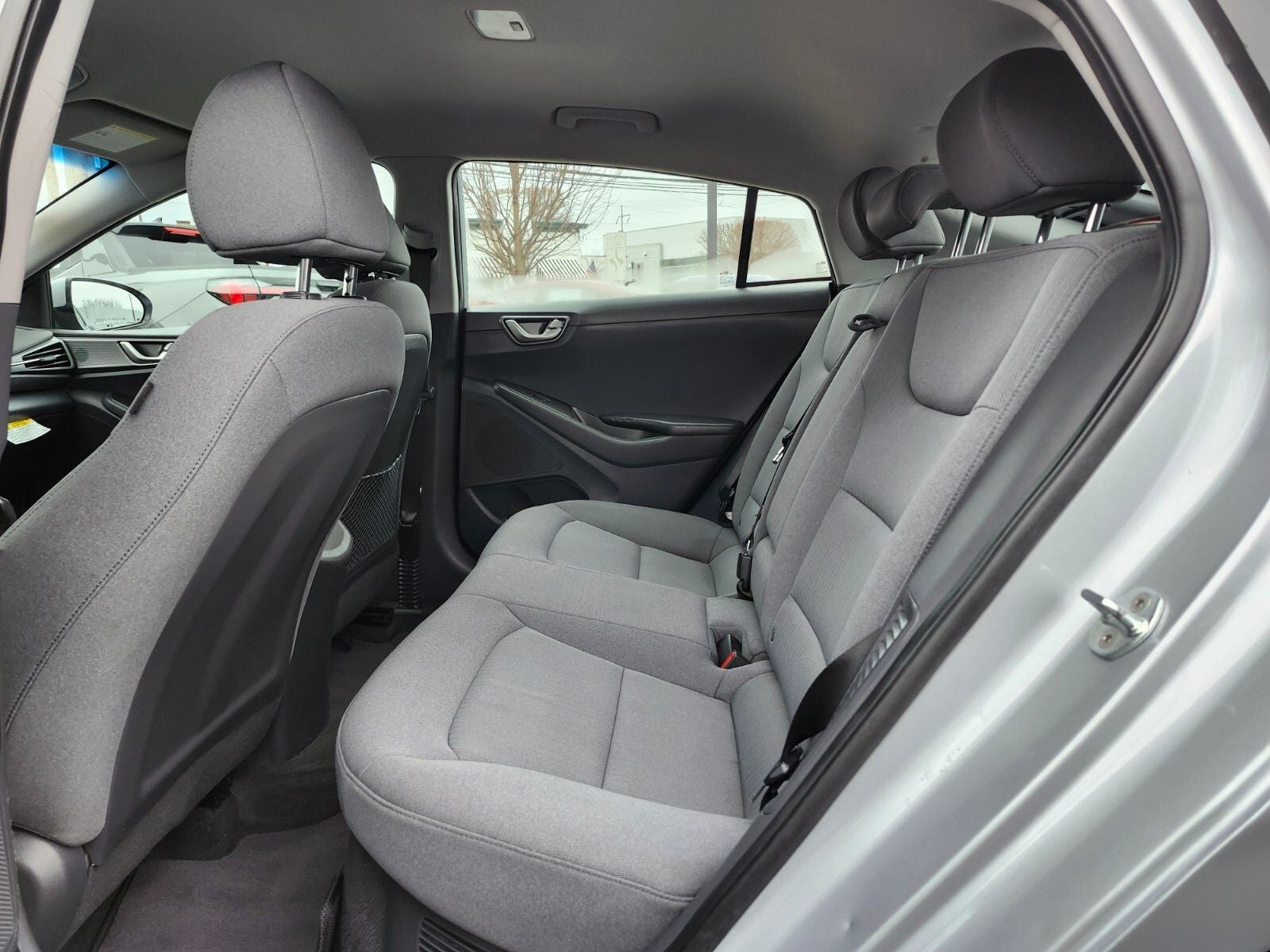 2021 Hyundai IONIQ PLUG-IN HYBRID SE