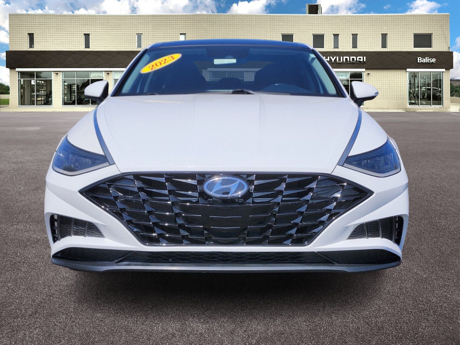 2023 Hyundai SONATA SEL