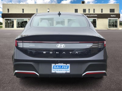 2026 Hyundai SONATA SE