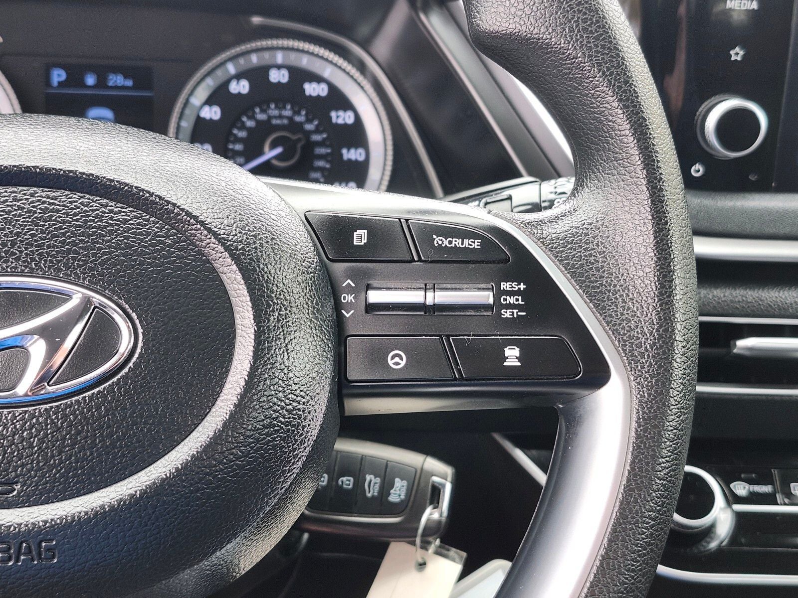 2023 Hyundai SONATA SE