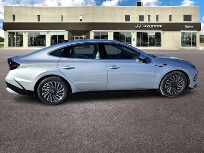 2026 Hyundai SONATA HYBRID SEL