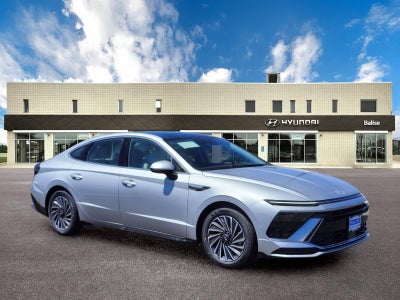 2026 Hyundai SONATA HYBRID SEL