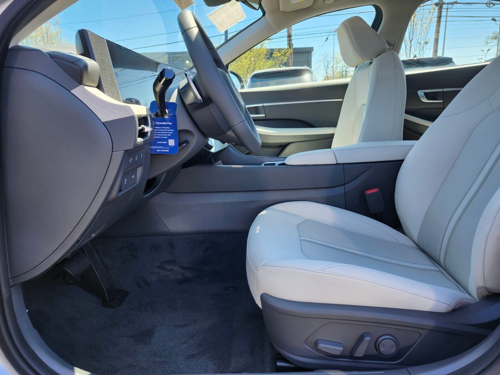 2026 Hyundai SONATA HYBRID SEL
