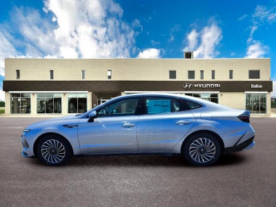 2026 Hyundai SONATA HYBRID SEL