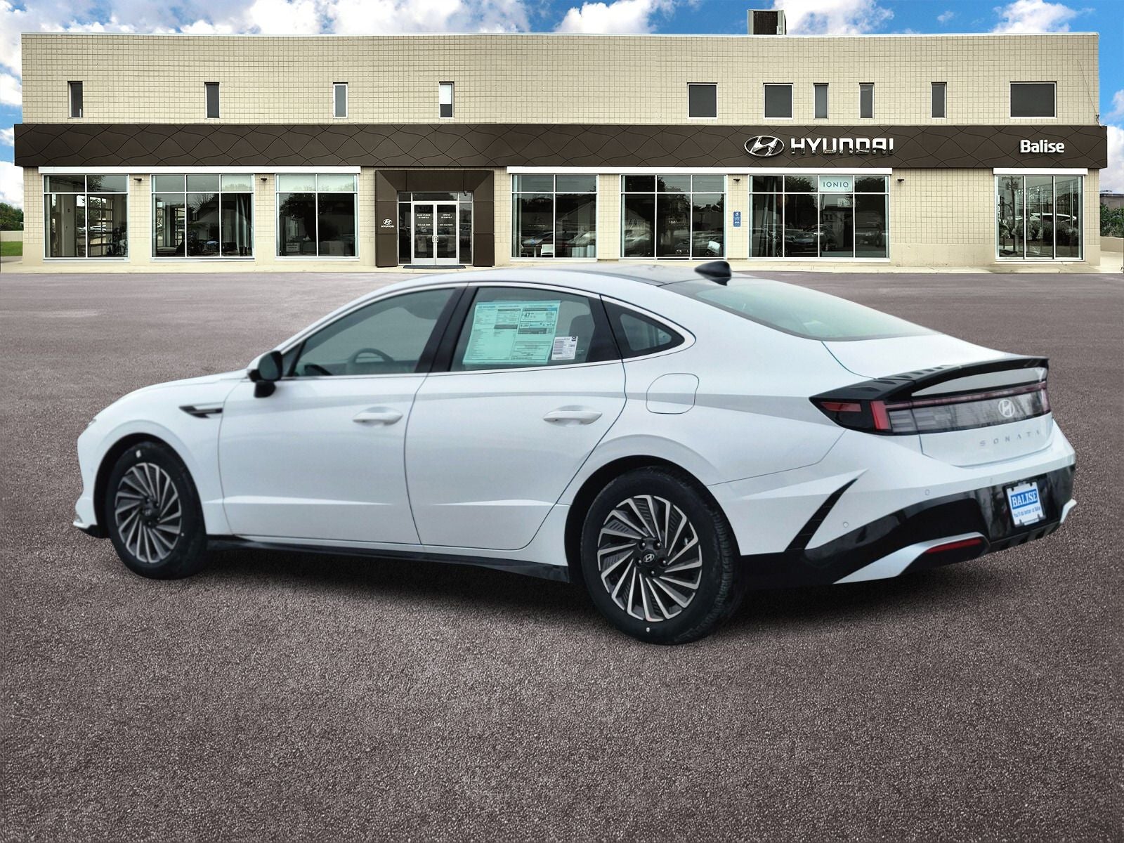 2026 Hyundai SONATA HYBRID Limited