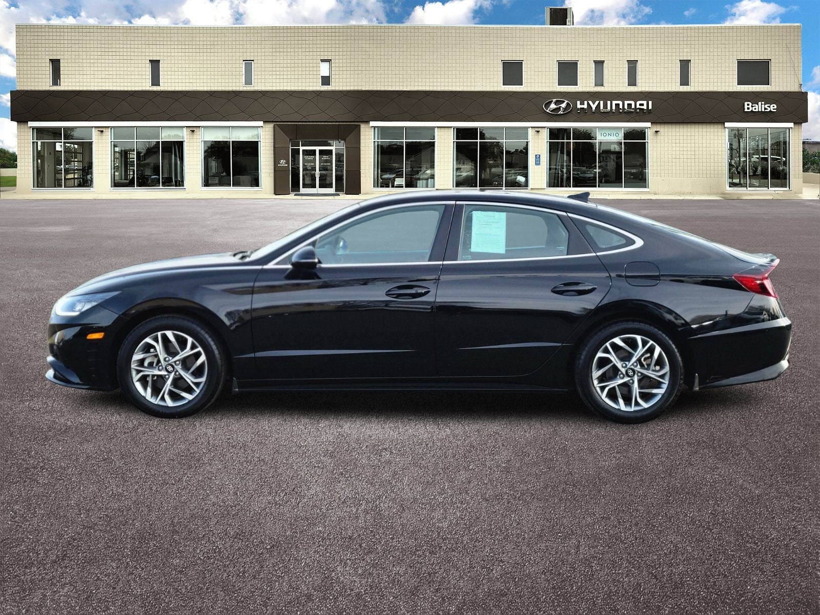 2023 Hyundai SONATA SEL