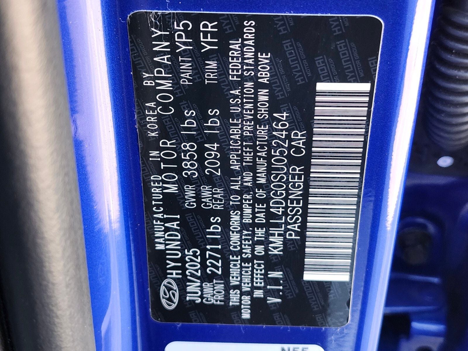 2025 Hyundai ELANTRA SE