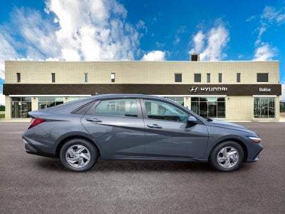 2026 Hyundai ELANTRA SE