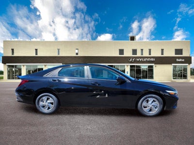 2026 Hyundai ELANTRA SE