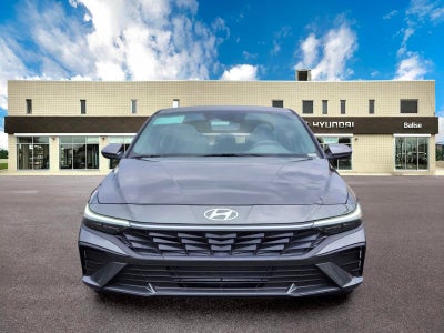 2026 Hyundai ELANTRA SE