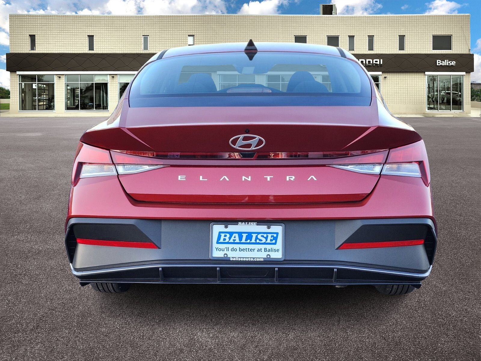 2026 Hyundai ELANTRA SE