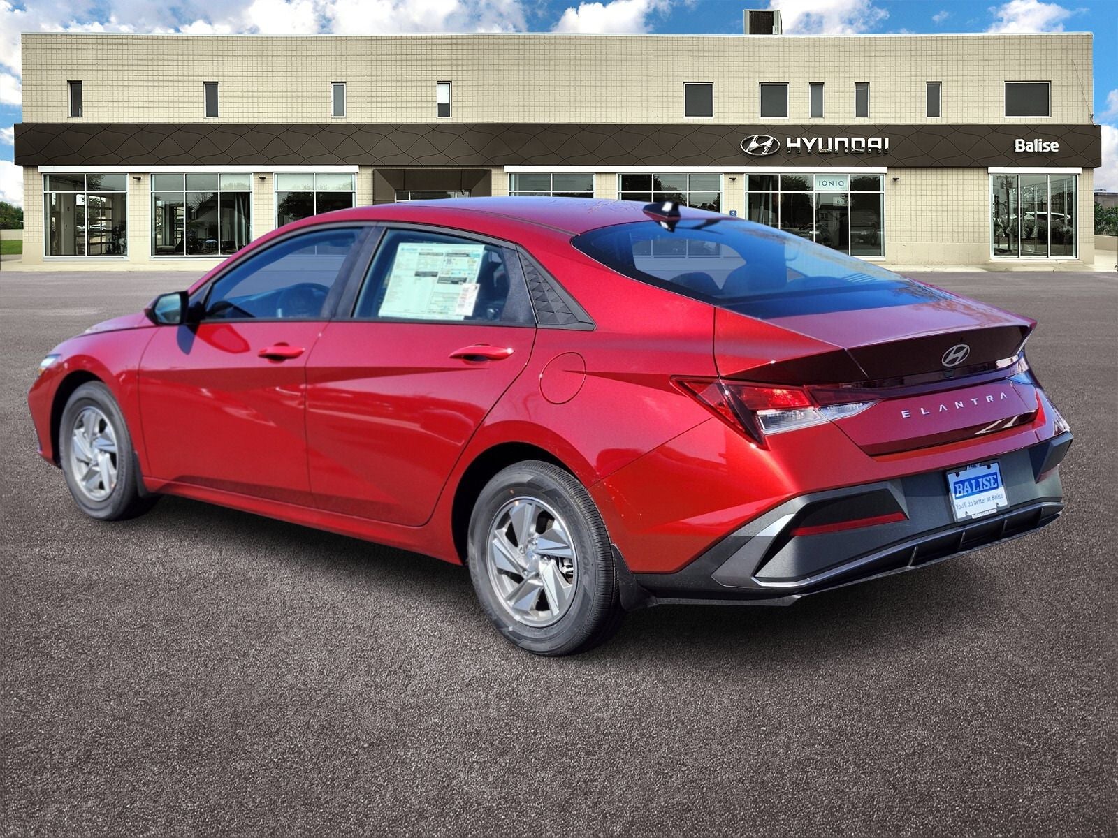 2026 Hyundai ELANTRA SE