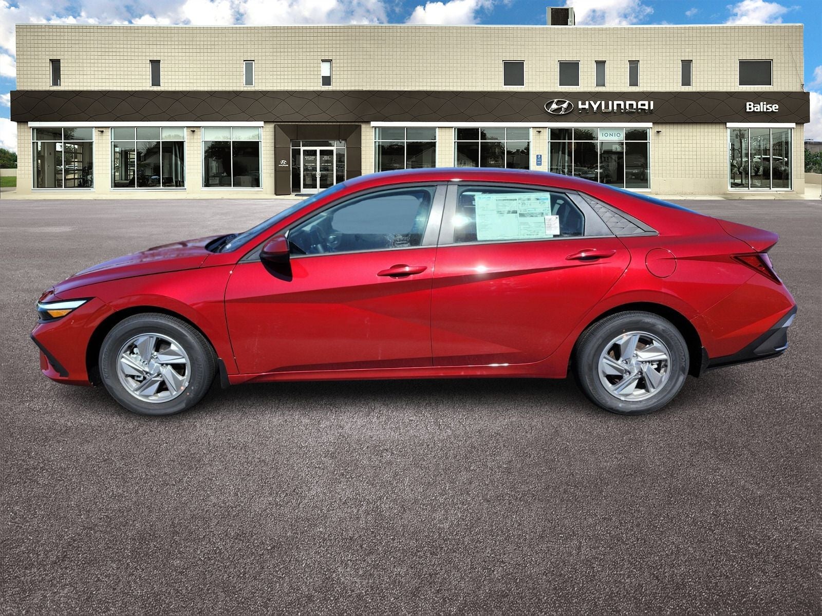 2026 Hyundai ELANTRA SE