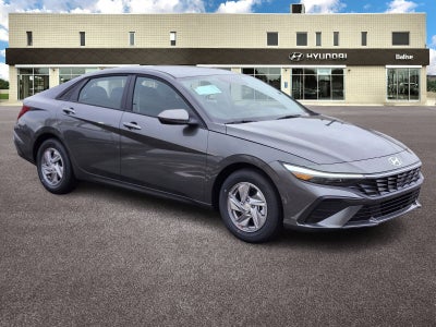 2026 Hyundai ELANTRA SE