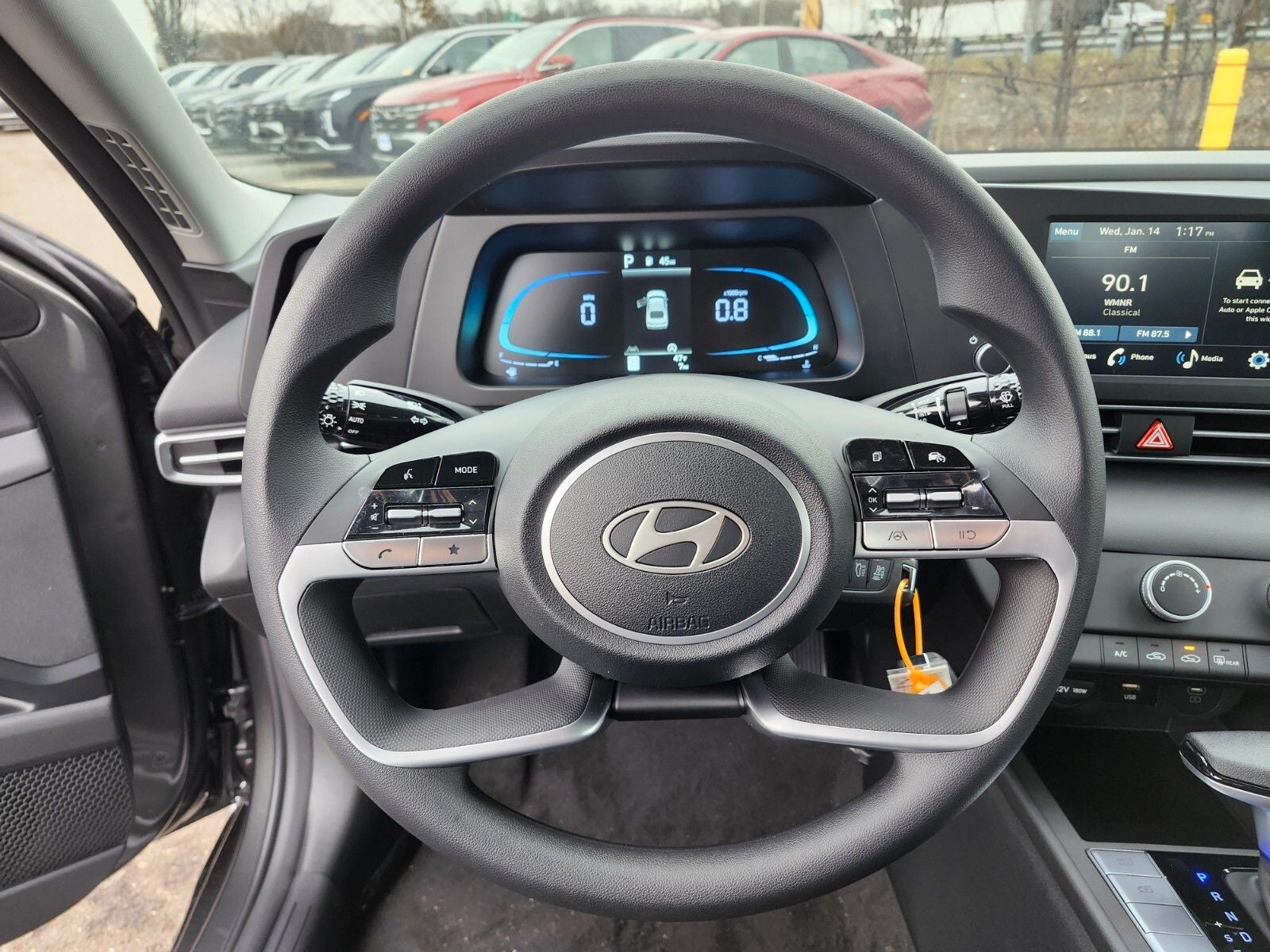 2026 Hyundai ELANTRA SE