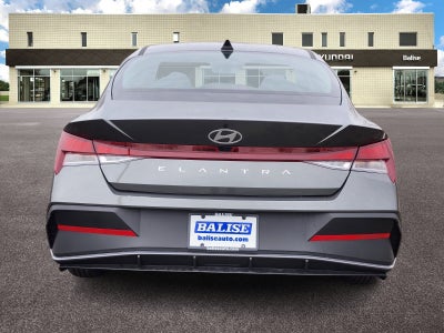 2026 Hyundai ELANTRA SE