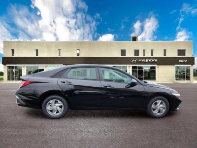 2026 Hyundai ELANTRA SE