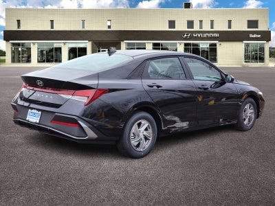 2026 Hyundai ELANTRA SE