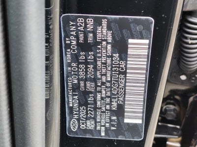 2026 Hyundai ELANTRA SE