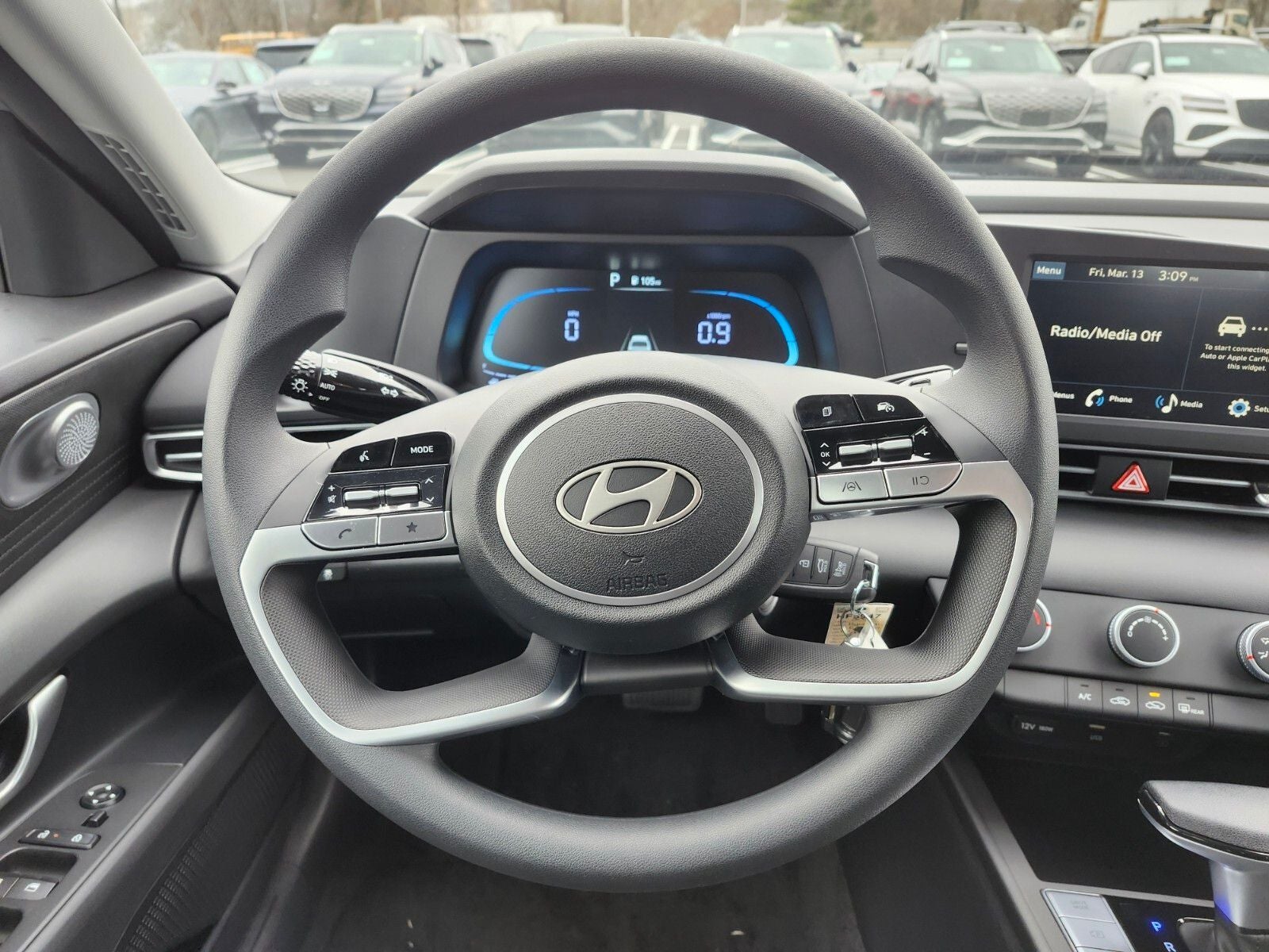 2026 Hyundai ELANTRA SE