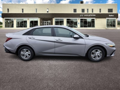 2026 Hyundai ELANTRA SE